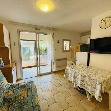 Appartamento Avec Terrasse Ombragee, Proche Et Port, Parking Prive - Fr-1-723-83 Agde